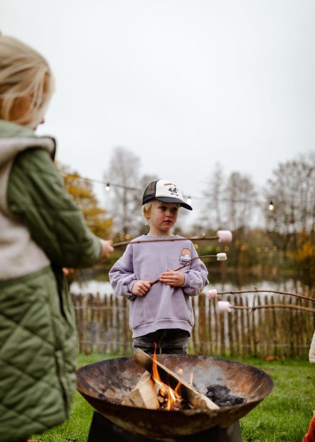 Het Wylde Pad - Let'S Go Wylde! Hotel Twijzelerheide Bagian luar foto